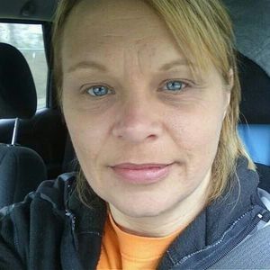 Meet your Posher, Tina